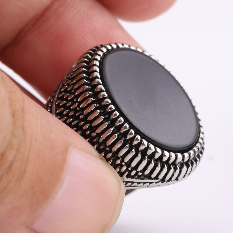 Vintage Ring With Black Gemstones Men's Fashion Ring